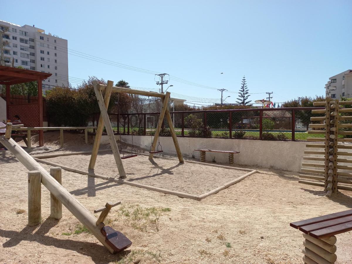 Marina Penuelas Amplio Departamento A Pasos De La Playa 라세레나 외부 사진